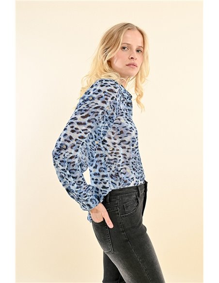 Molly Braken Camisa Azul Animal Print