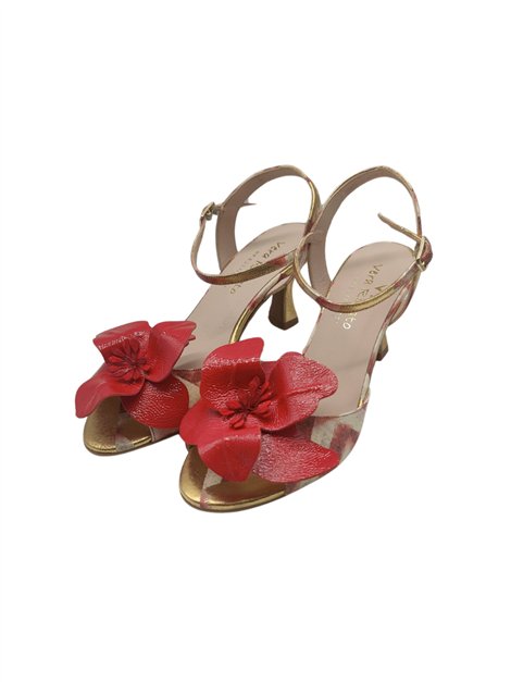 Vosso Moda Zapato detalle flor roja