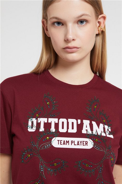 Otto d ame Camiseta granate con strass