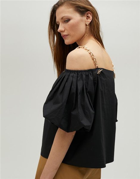 LOLA CASADEMUNT BY MAITE Blusa negra cadenas