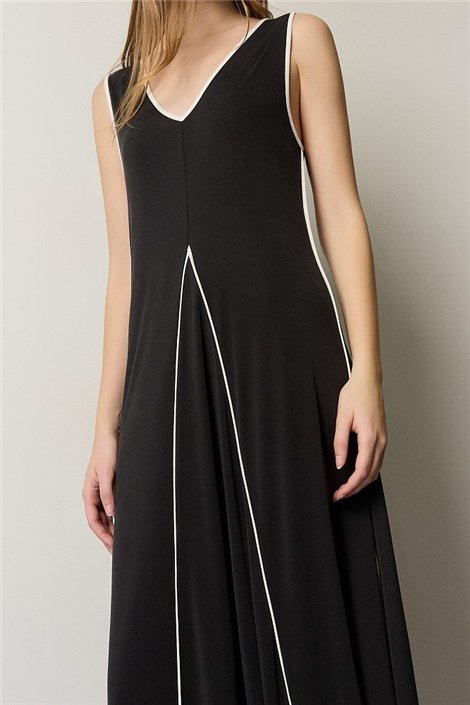 BSB Vestido negro detalle nervio canalé