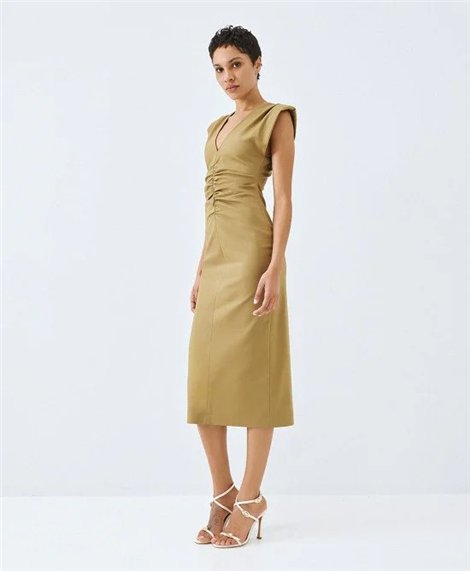 Acces Vestido oliva de cuello V con fruncido