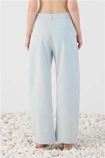 Eleh Pantalón celeste de pernera ancha
