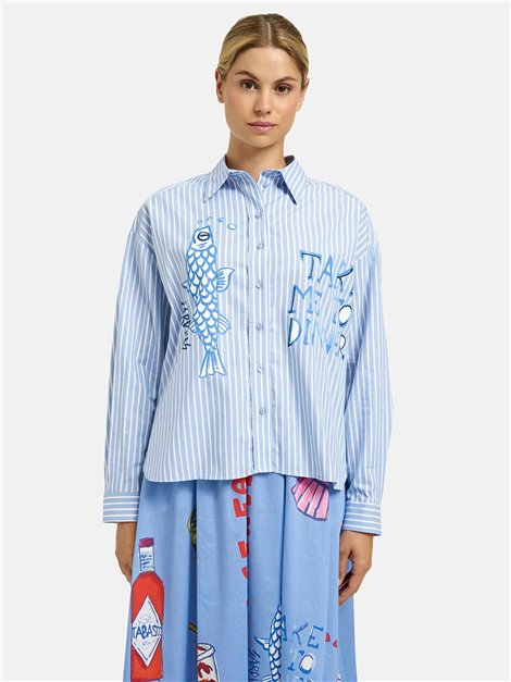 Milano Italy Camisa oversize azul con rayas y estampado frontal