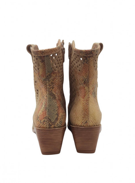 Vosso Moda Botines de piel dorada con detalle perforado