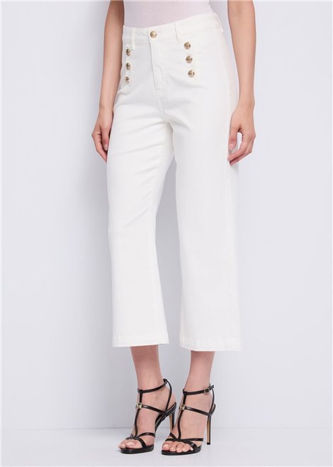 GAUDI Pantalón tobillero blanco con botones dorados