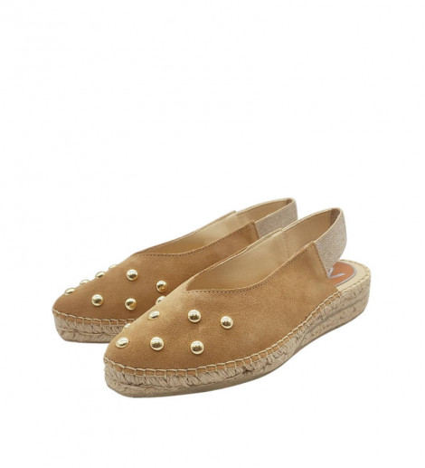 SV Cuña baja destalonada camel con tachas