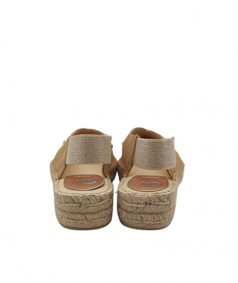 SV Cuña baja destalonada camel con tachas