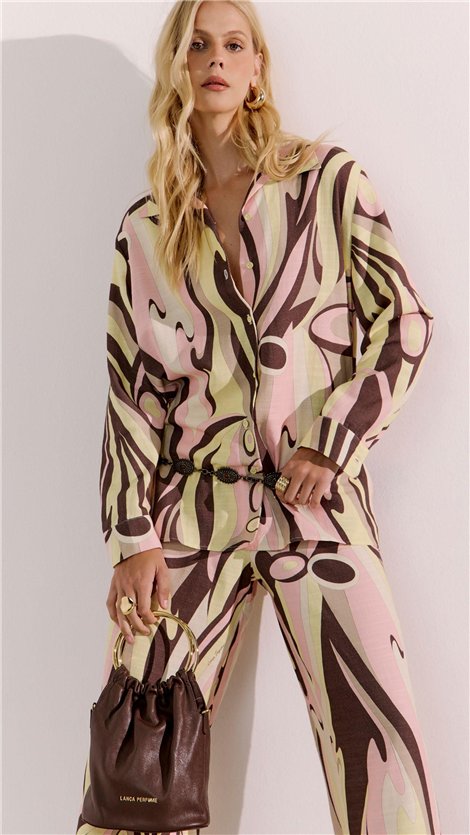 Perfume Pantalón efecto raso estampado en tonos rosa y marrón