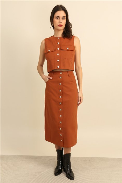 DPH Falda midi con botones plateados