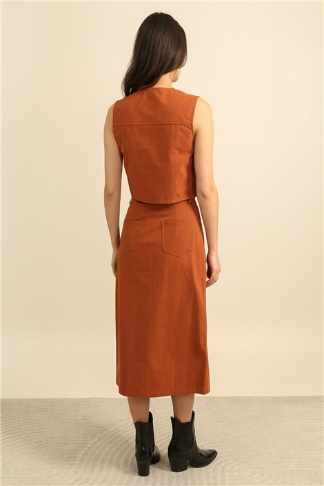 DPH Falda midi con botones plateados