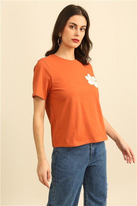 DPH Camiseta caldera de manga corta con flor bordada