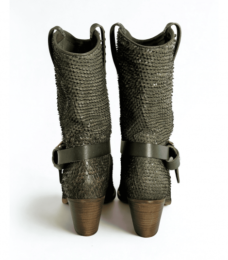 Felmini Bota cowboy detalle escamas serpiente