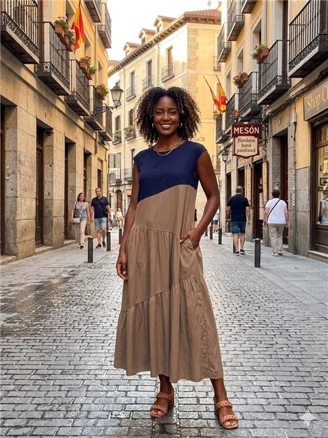 Flirt Vestido bicolor de estampado asimétrico