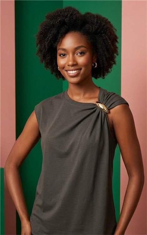 Markup Woman Camiseta verde militar de hombro caído con broche