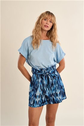 Molly Braken Short de estampado étnico con cinturón