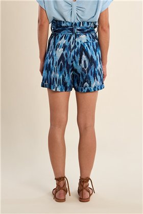 Molly Braken Short de estampado étnico con cinturón