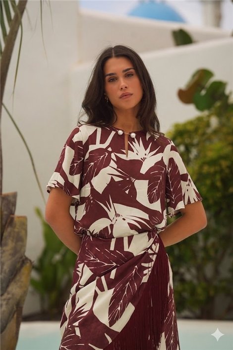 Guimanos Blusa de flores con broche perla