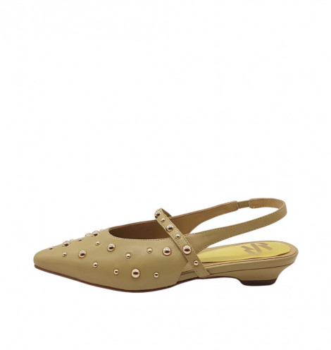 Vosso Moda Manoletina color pistacho de piel con tachas