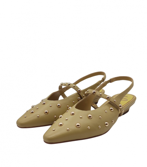 Vosso Moda Manoletina color pistacho de piel con tachas