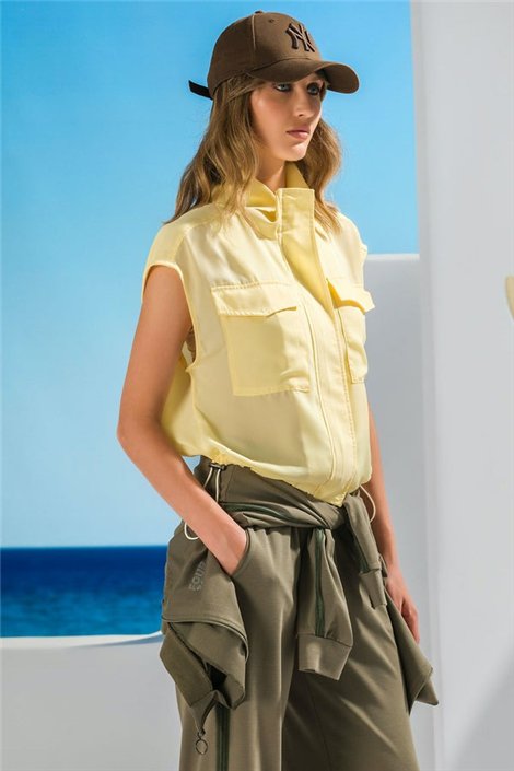 FOURSOUL Blusa con cremallera y capucha