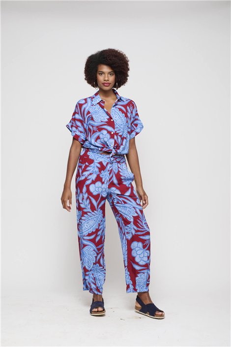 Malena Camisa fluida estampada burdeos-azul
