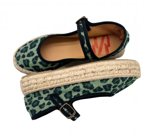 Vosso Moda Cuña baja animal print verde