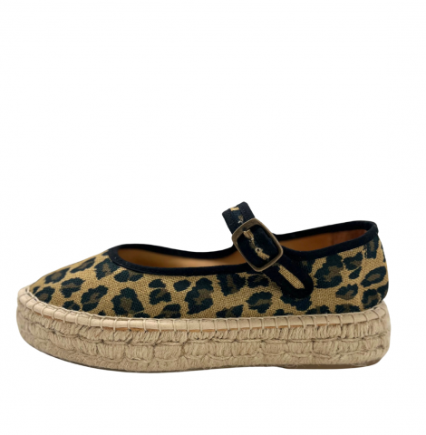 Vosso Moda Cuña baja animal print mostaza