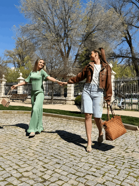 Amosa Bermudas denim claro con abalorios