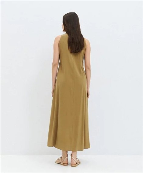 Acces Vestido largo oliva con dobladillo central