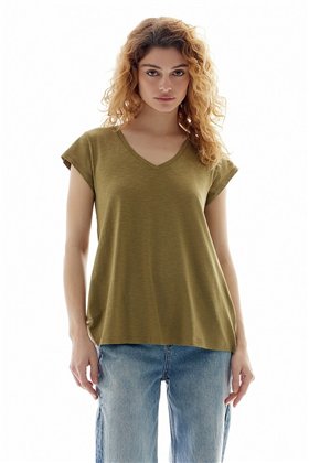 BSB Camiseta verde cuello de pico