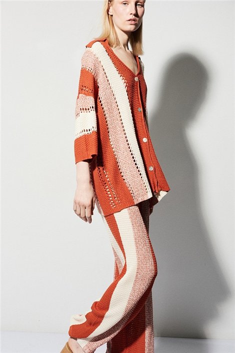 BSB Conjunto tejido de punto en tonos naranja