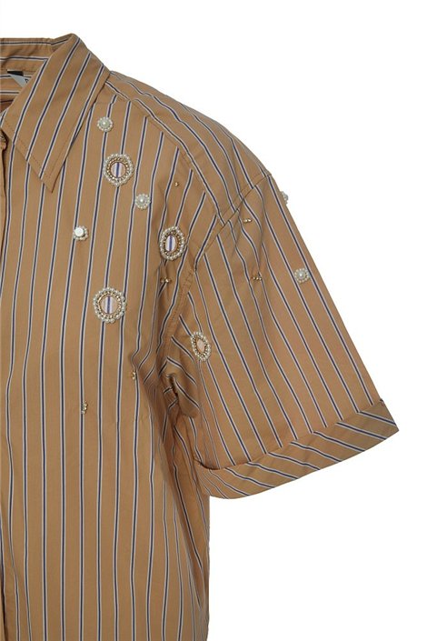 BSB Camisa de rayas con pedrería y perlas