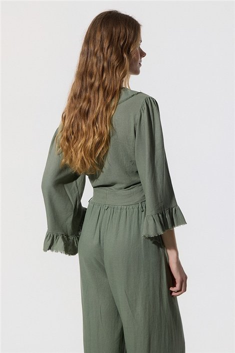 BSB Blusa de lino envolvente con lazada y volantes