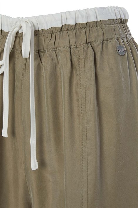 BSB Pantalon kaki de tejido técnico