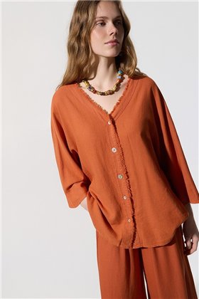 BSB Camisa amplia de lino con detalle desflecado