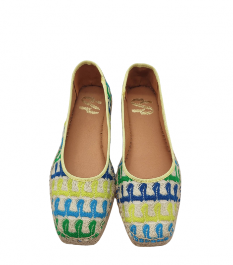 Vosso Moda Cuña baja con bordado y ribete amarillo