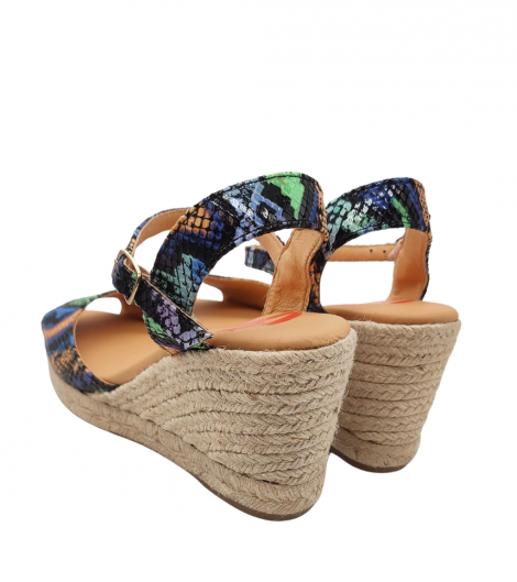 Vosso Moda Cuña abierta de piel con estampado multicolor