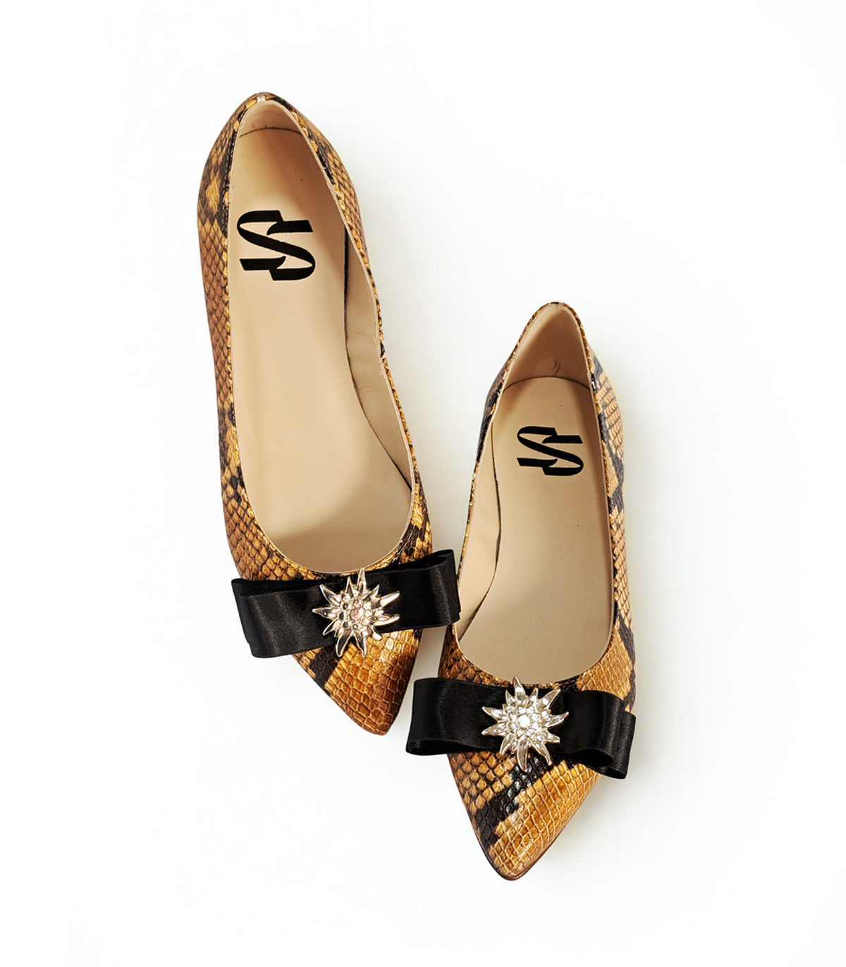 Vosso Moda Manoletina print serpiente con detalle estrella