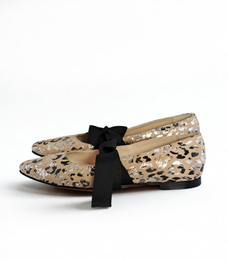 Vosso Moda Manoletina beige print con lazada