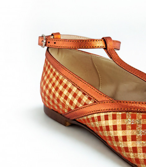 Vosso Moda Manoletina metal coral estampado