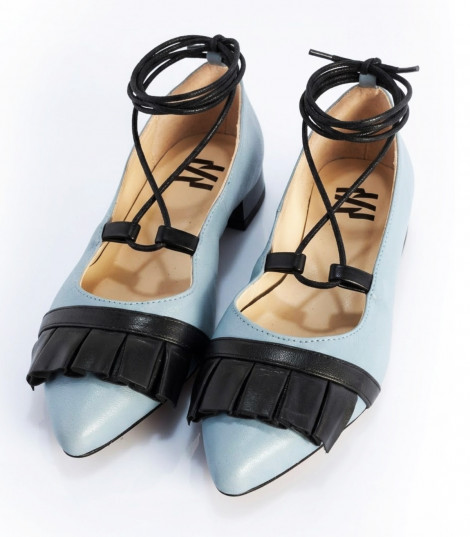 Vosso Moda Manoletina piel azul con flecos