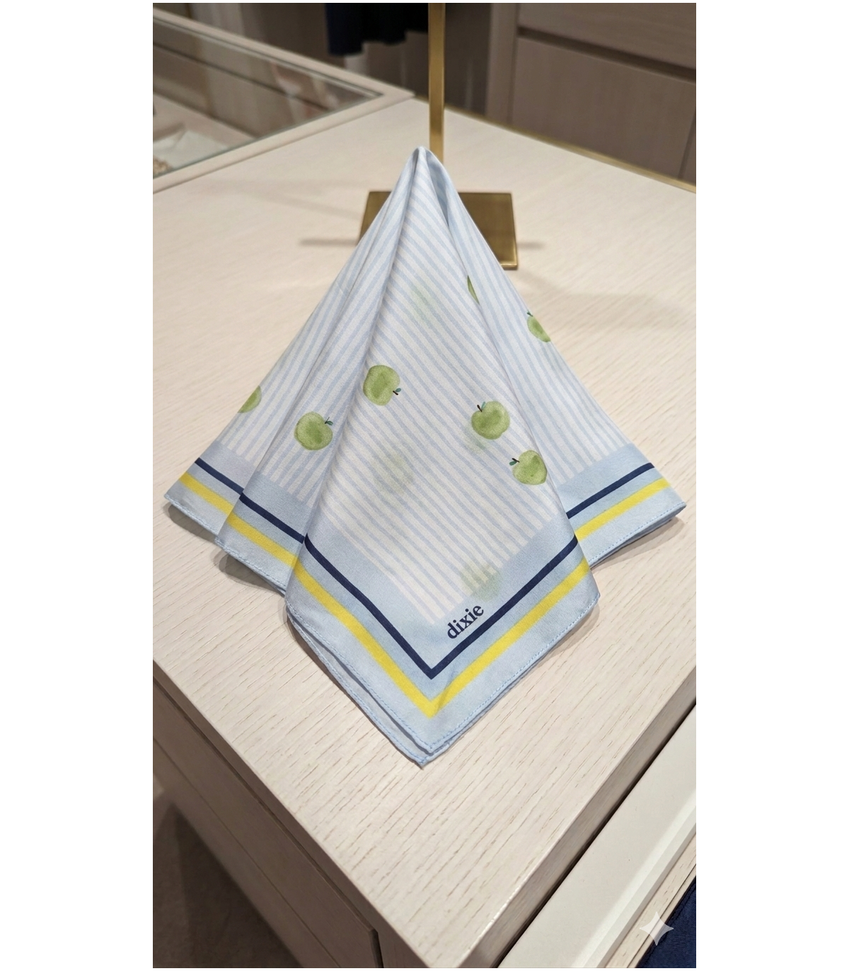 Dixie Pañuelo cuadrado sedoso manzanas