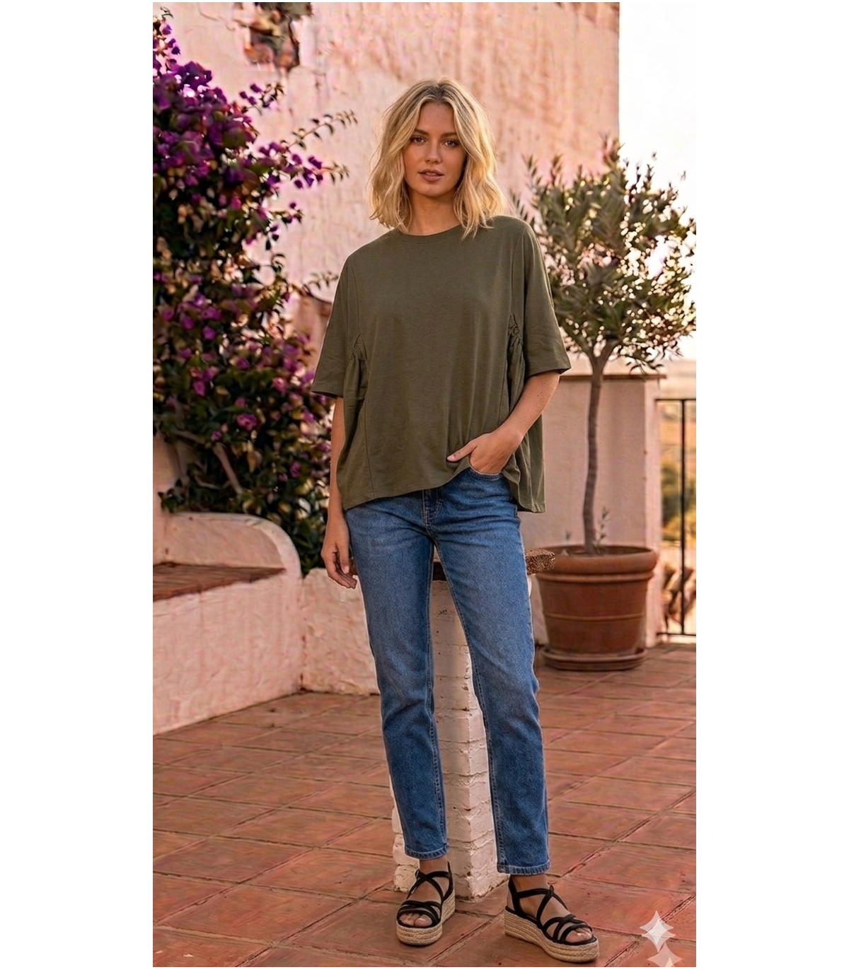 Markup Woman Camiseta oversize verde militar con detalle fruncido