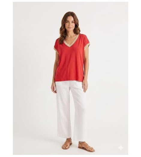 Gerry Blusa Nadine color rojo con ribetes lurex