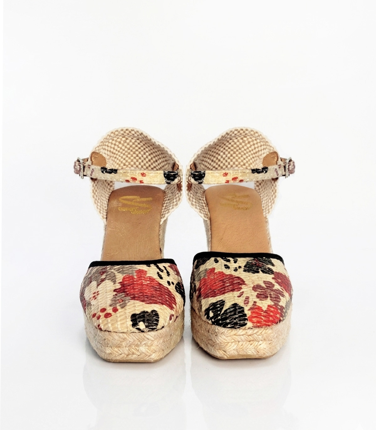 Vosso Moda Cuña de rafia con ribete negro y estampado flor