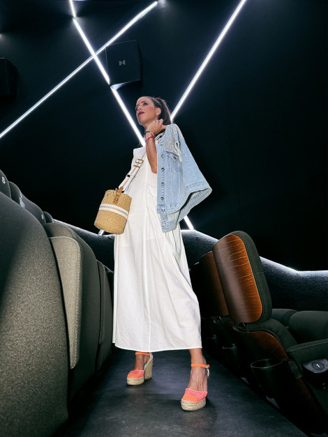 Eleh Vestido blanco de tirantes y lazada