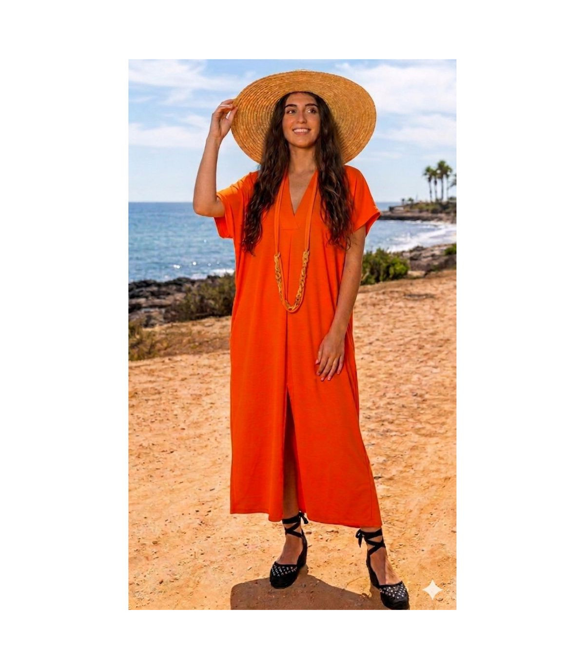 Scusi Vestido largo naranja con collar