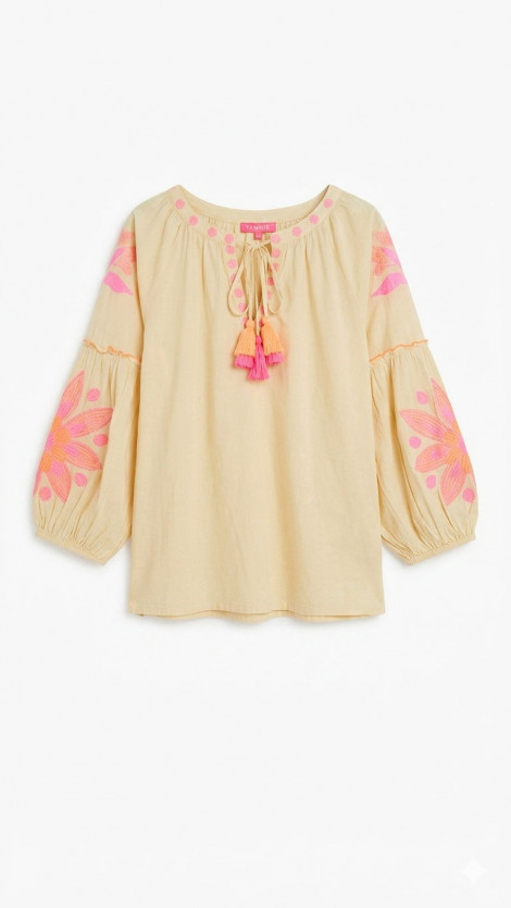 Tartaruga Blusa Gerbera crema con bordado y borlas
