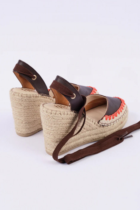 FABIOLAS Cuña Lola piel chocolate